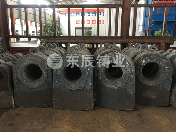 高鉻合金錘頭發(fā)貨現場